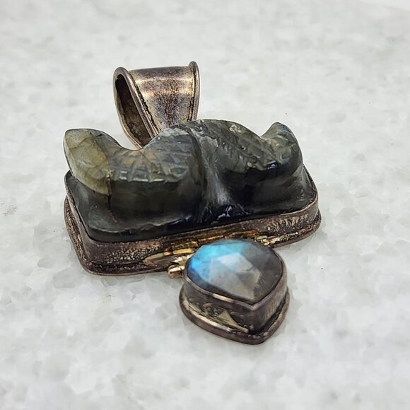 Carved Labradorite Snake Pendant 925 Sterling - Picture 2 of 8